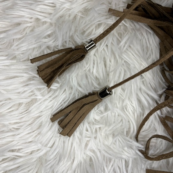 Sexy Wild Diva Fringe And Lace Up Heeled Sandals Size 7 1/2 - Picture 15 of 17